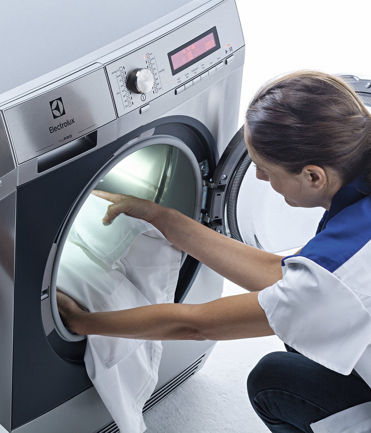 Пральна машина Electrolux Professional                                     Professional myPro — професійне рішення для готелів і ресторанів